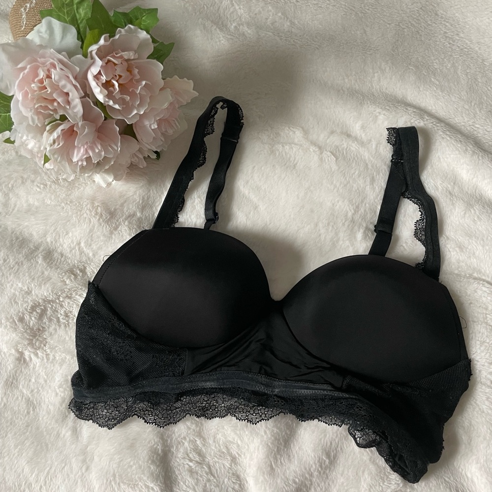 Victoria’s Secret Bralette, Lace and Velvet Detail, Women’s L